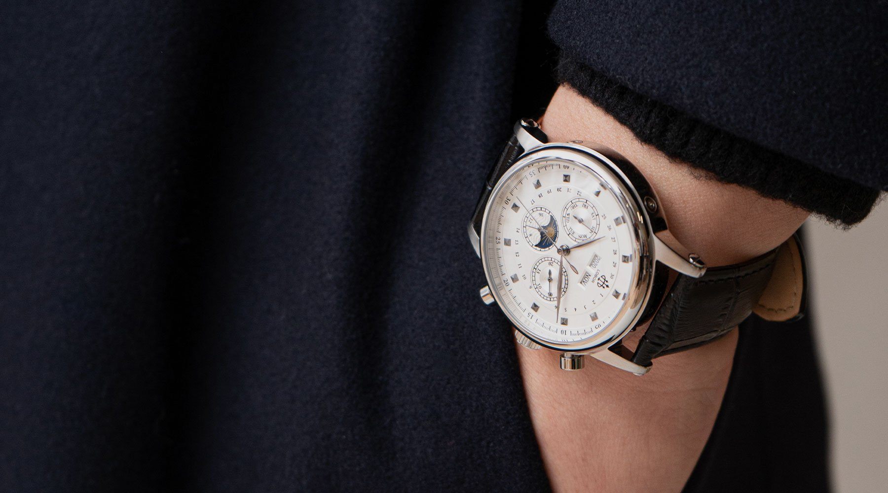 美品　LOBOR HERITAGE COLLECTION 42 HERITAGE CANTERBURY BROWN 42mm - LOBOR【公式】ロバー腕時計