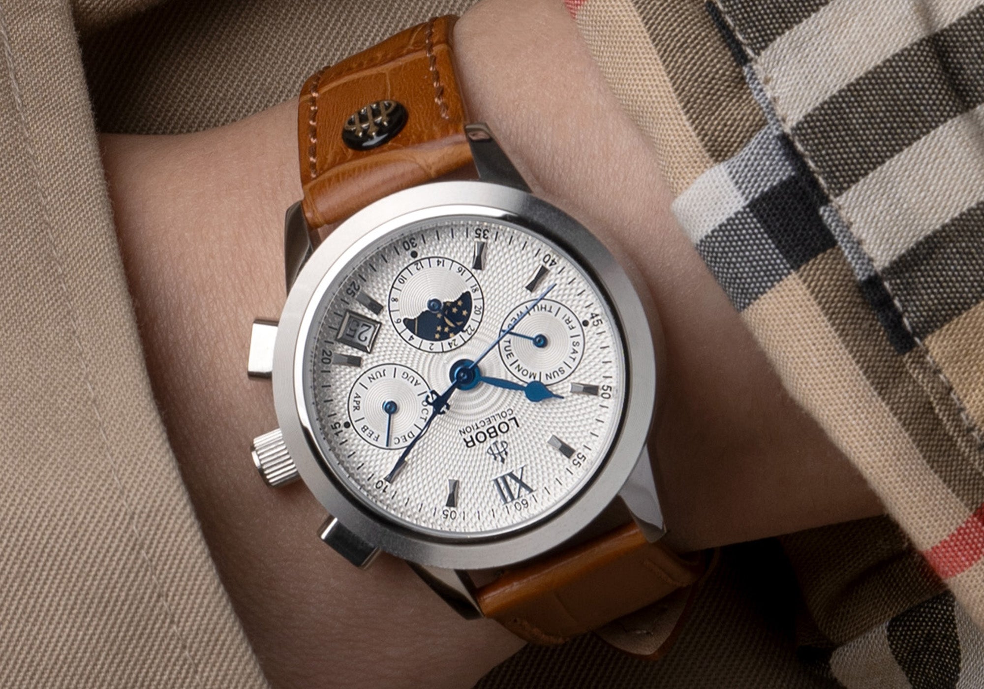 Cellini Guildford Brown 42mm | Multi-functional Moonphase